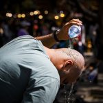 ماجرای عکس و خبر توزیع آب بسته‌بندی در تهران | واکنش آبفا