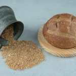 خواص شگفت‌انگیز نان جو برای سلامتی و تناسب اندام