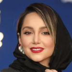 استایل جذاب نازنین بیاتی در مهمانی چهره مشهور