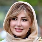 نیوشا ضیغمی با یک استایل آبی جلب‌توجه کرد