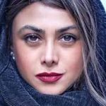 آزاده صمدی به فرحبخش: آب رو بریز اونجا که می‌سوزه!